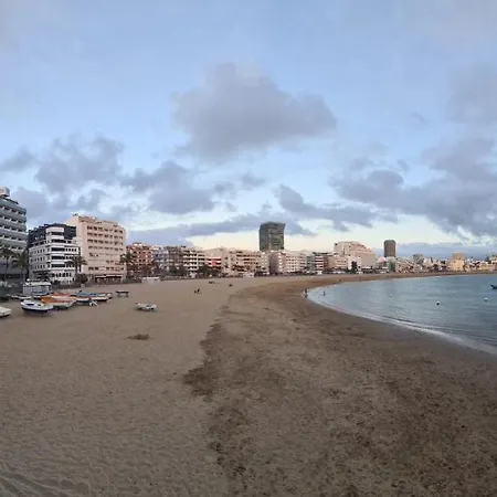 Playa Grande 公寓 *